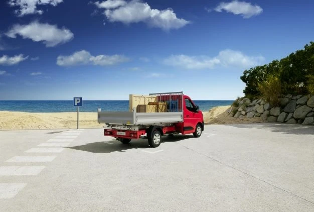 Payload capacity ranging from 1,166kg - 1,65kg